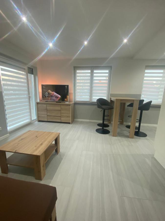 Ferienwohnung H&M Immobilien - Geiseltalsee Braunsbedra Exterior foto